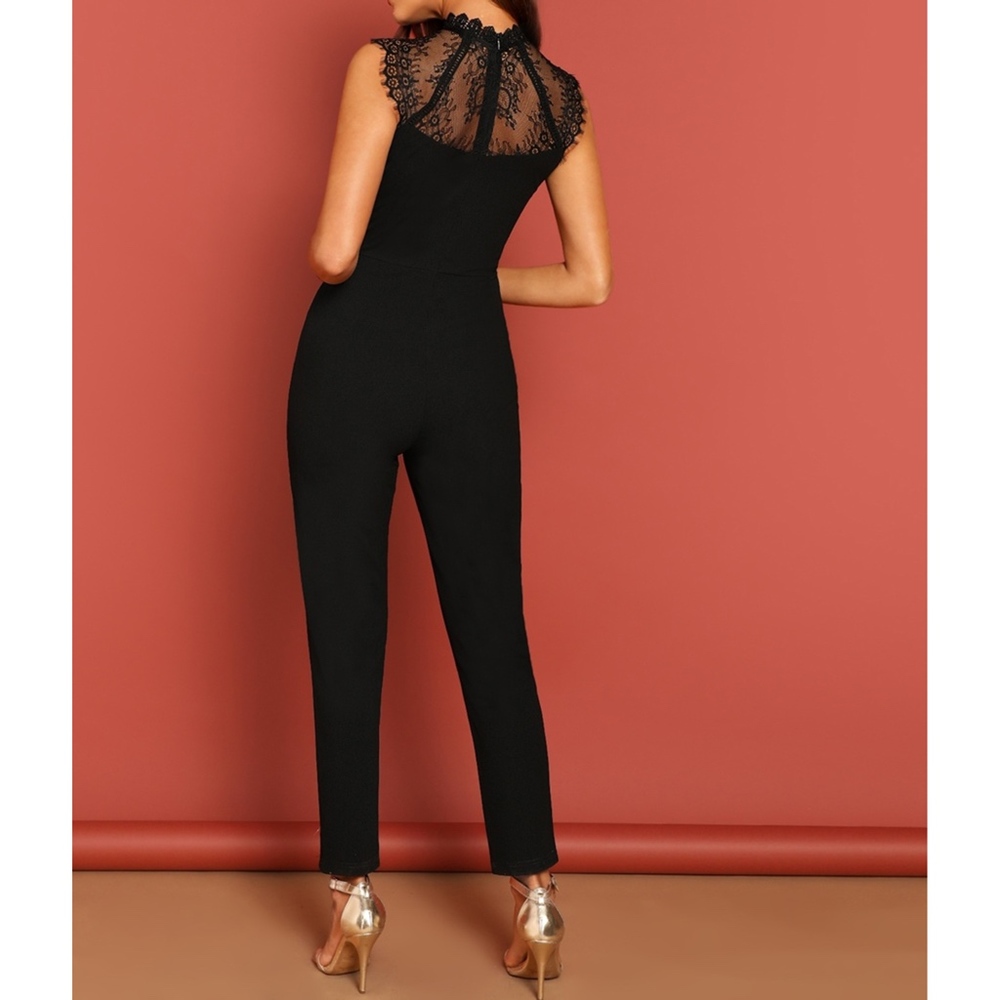 Black Sleeveless Contrast Lace Cocktail Jumpsuit - Picture 3 of 13